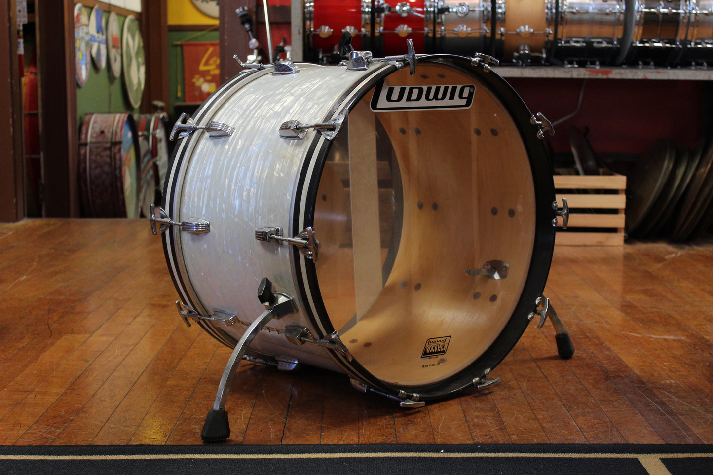1970s Ludwig Big Beat Outfit in White Marine Pearl 14x22 8x12 9x13 16x16