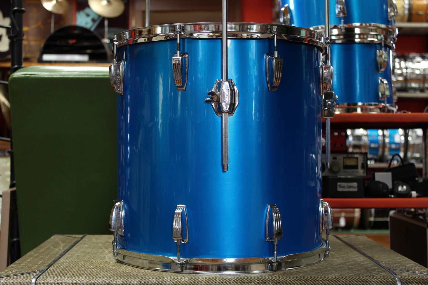 1970s Ludwig Hollywood outfit in Blue Silk 14x22 16x16 9x13 8x12