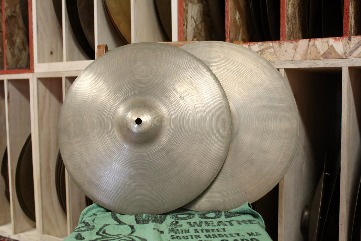 1960s A. Zildjian 14" Hi-Hats 696/869g