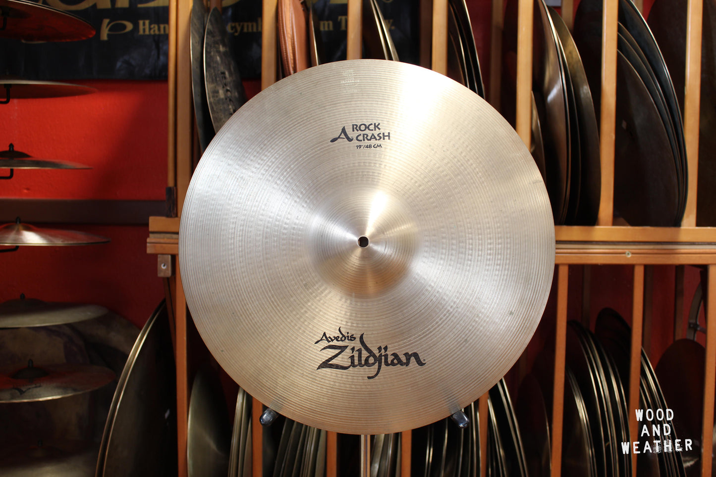 Used Zildjian Avedis 19" Rock Crash Cymbal 2290g