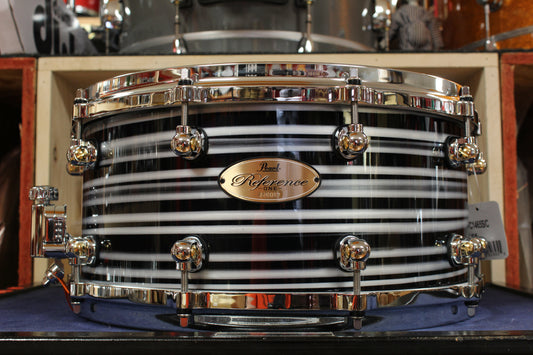 Pearl Reference One 6.5"x14" Snare Drum in Black Oyster Swirl