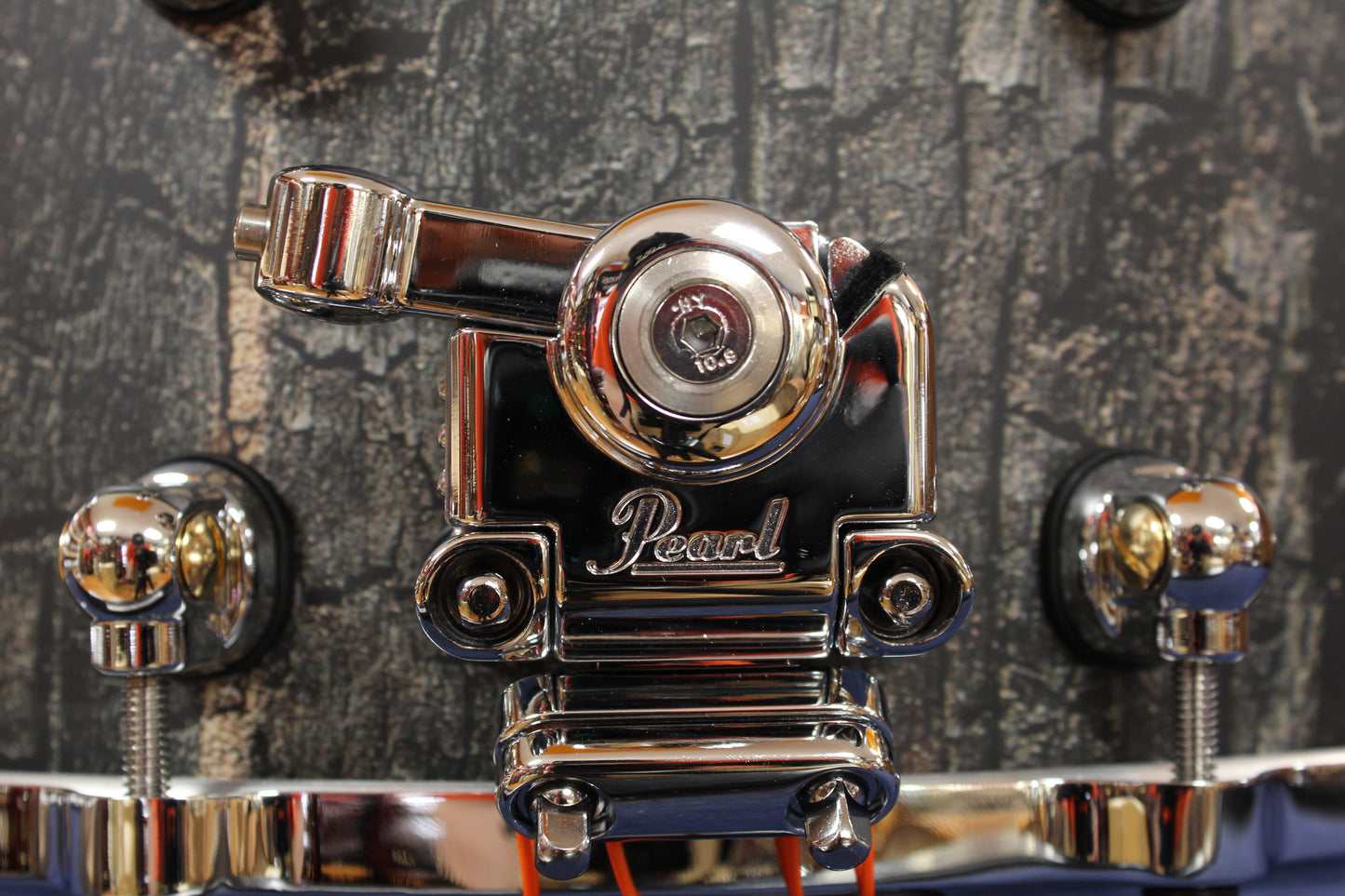 Pearl Reference One 6.5"x14" Snare Drum in Satin Charred Oak
