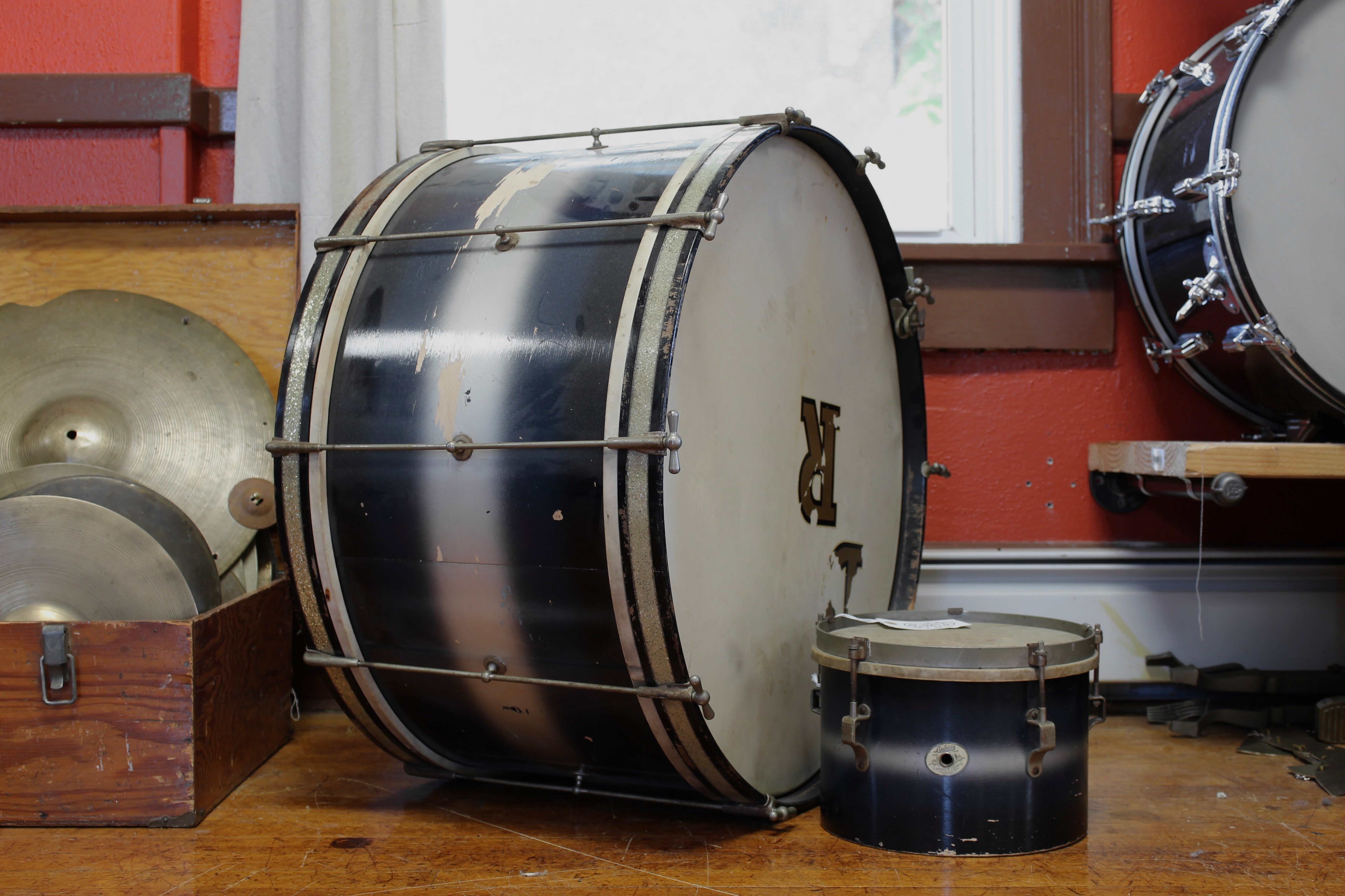 1940 Ludwig \u0026 Ludwig 14x28 бас барабан1940 Ludwig \u0026 Ludwig 14x28 бас барабан  