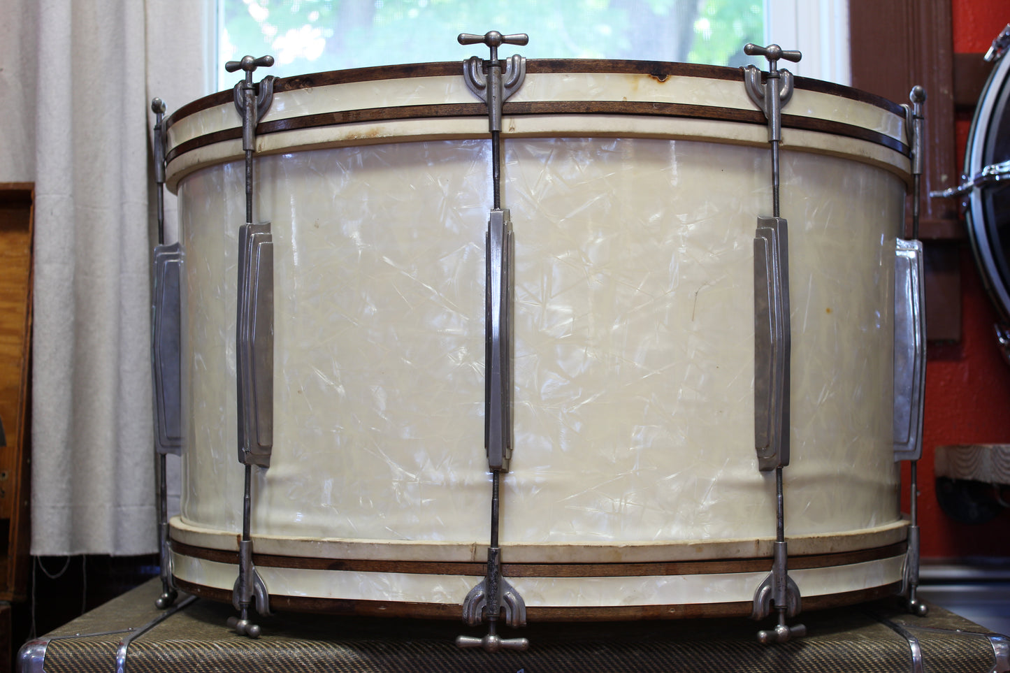 1946 Ludwig & Ludwig 14"x26" Bass Drum in White Marine Pearl