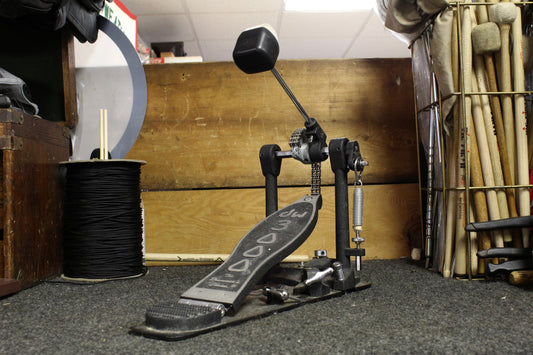 DW 3000 Single Bass Drum Pedal