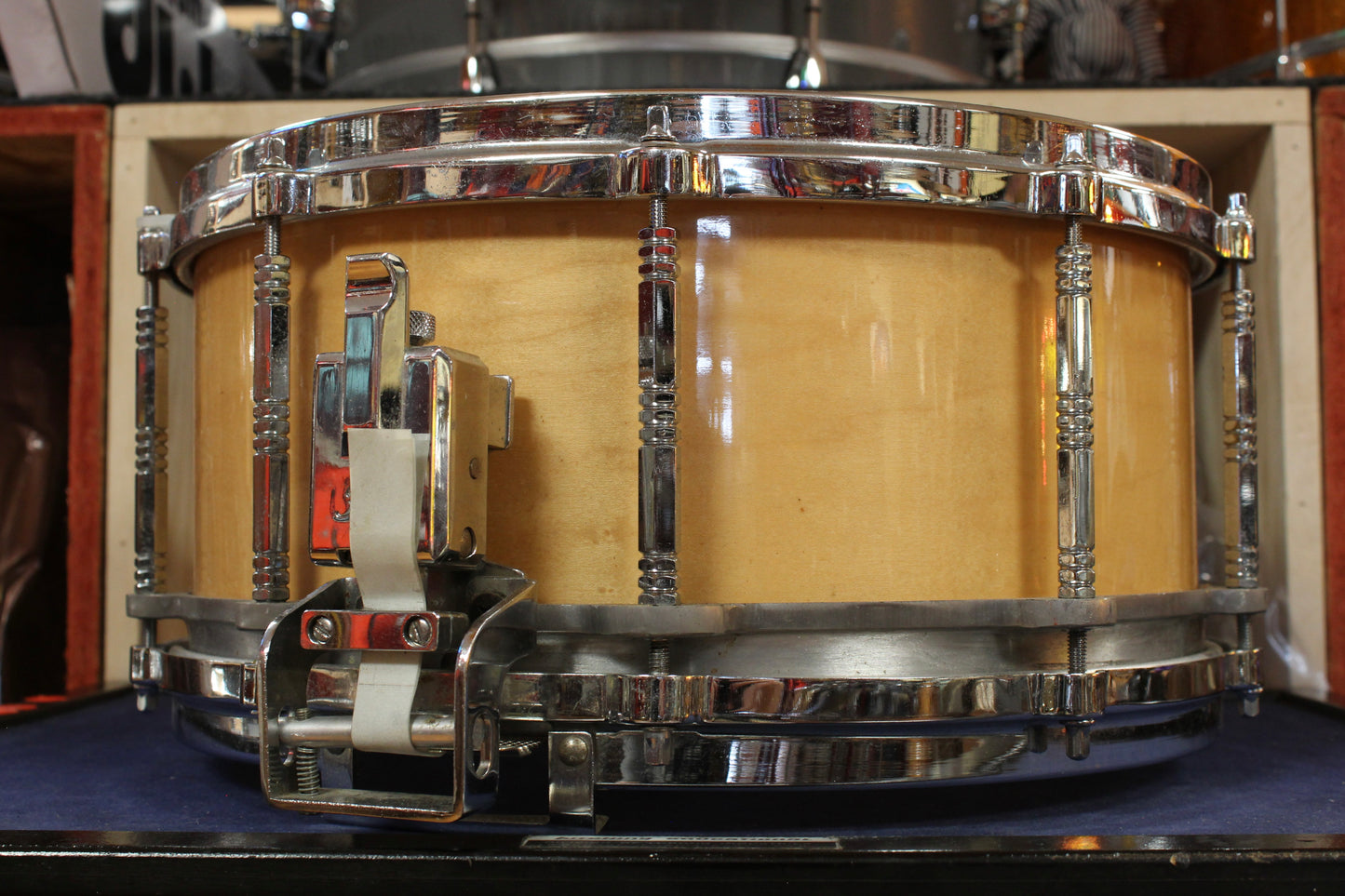 2000s Pearl 6.5x14 Free Floating Snare Drum in Natural Maple