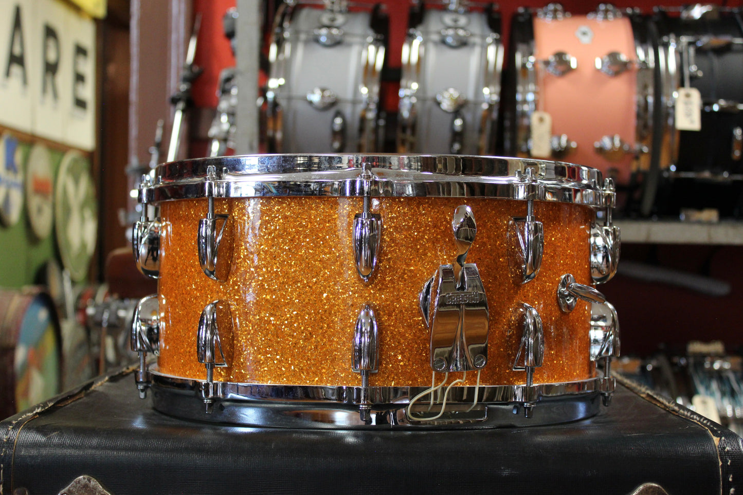 Gretsch 6.5x14 USA Custom Snare Drum in Gold Glass Glitter