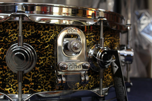 DW Collectors Series Snare Drum 5"x14" in Cheetah Finishply