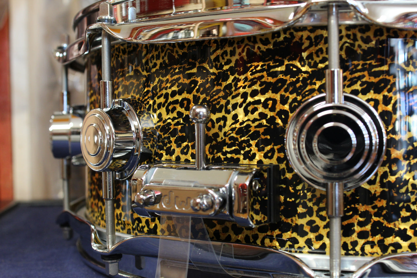 DW Collectors Series Snare Drum 5"x14" in Cheetah Finishply