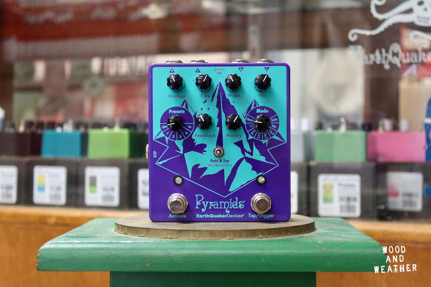 EarthQuaker Devices Pyramids Stereo Flanging Device