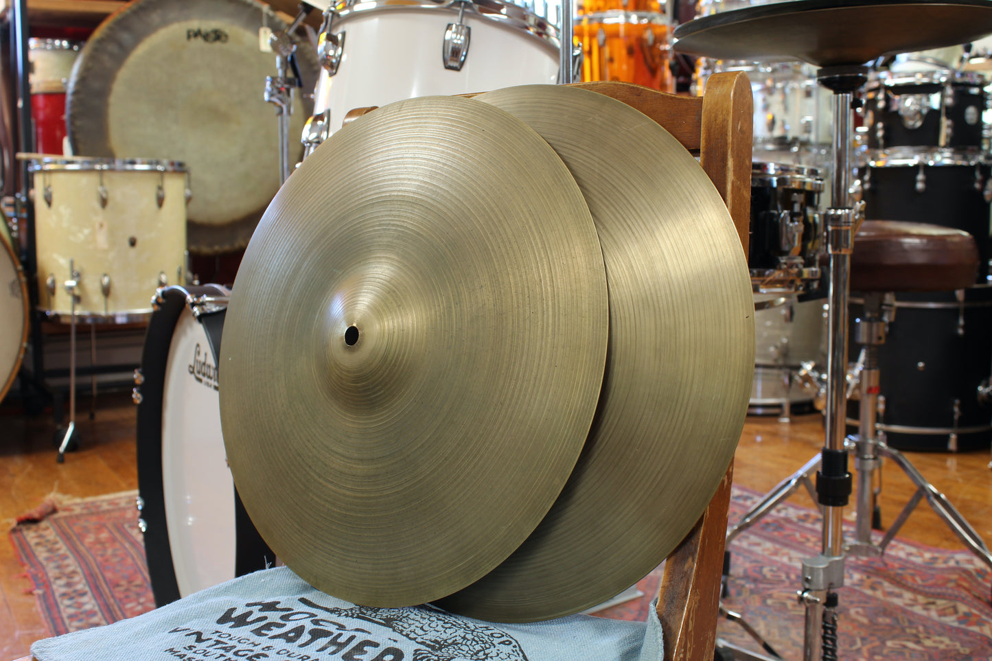 1960s A. Zildjian 14" New Beat Hi-Hats 774/1262g