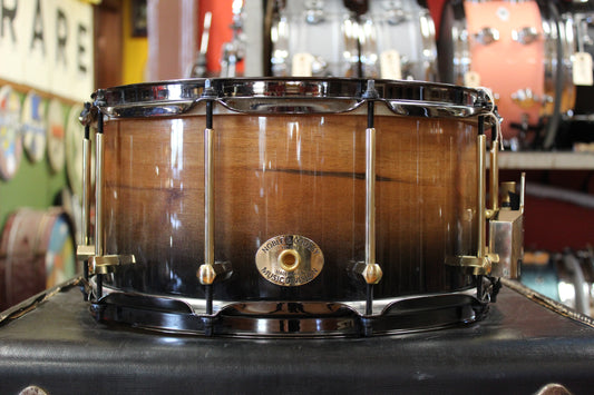 Noble and Cooley 7x14 Solid Shell Classic Walnut Snare Drum in Black Fade High gloss
