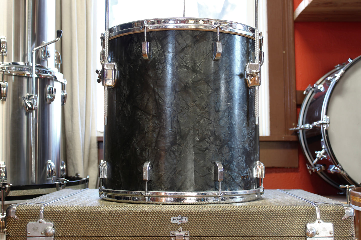 1960s Leedy Drum Kit in Black Diamond Pearl 14x20 16x16 9x13