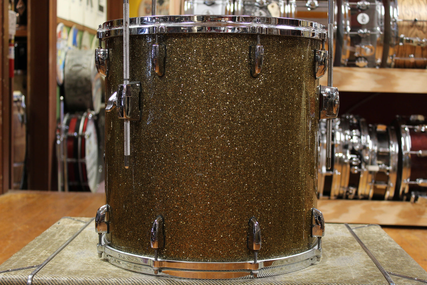 Pearl Masters Maple Outfit in Bronze Sparkle 18x24 9x13 16x16