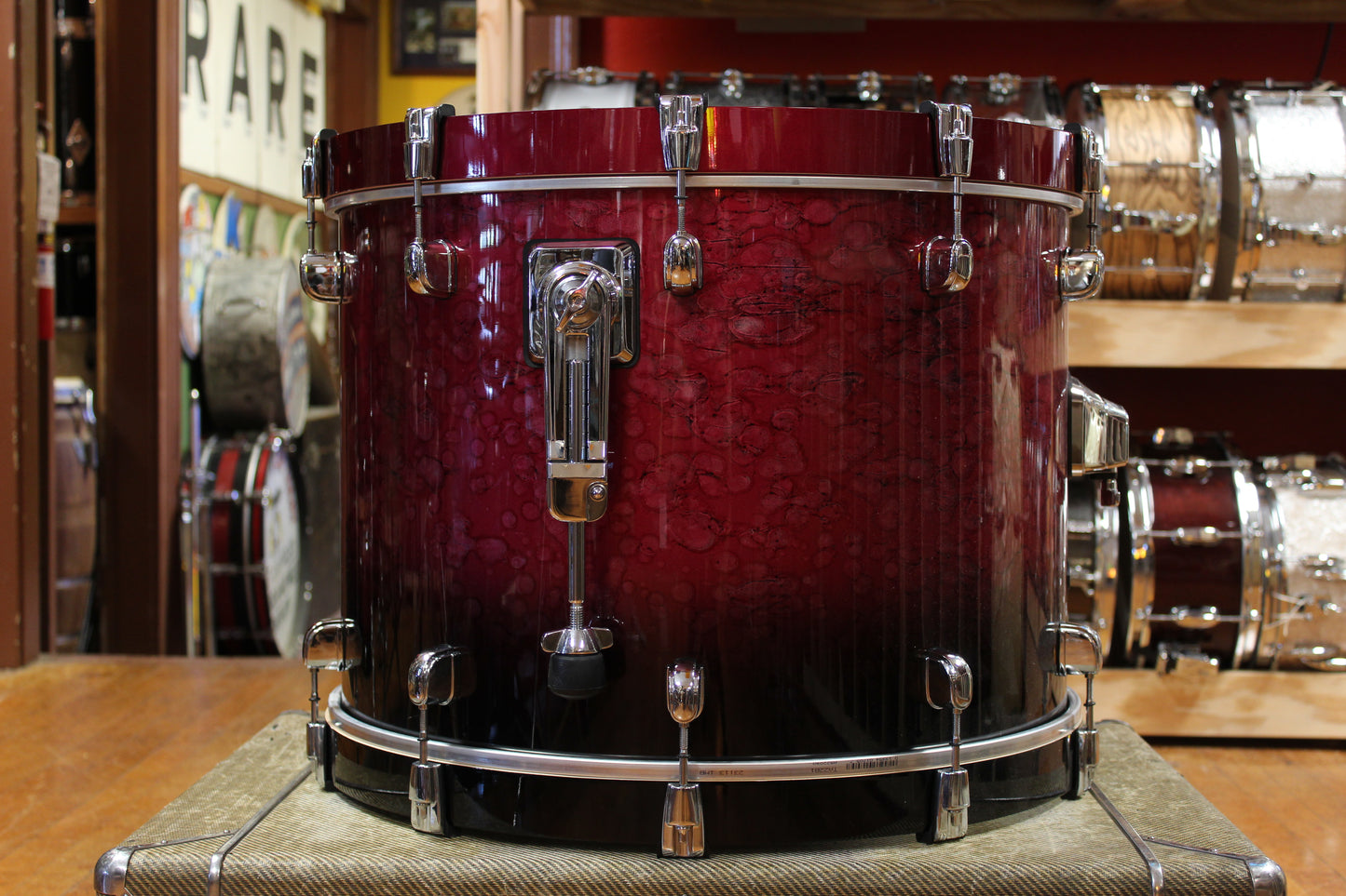 Tama Starclassic Walnut Birch Outfit in Molten Dark Raspberry Fade 16x22 8x10 9x12 14x16