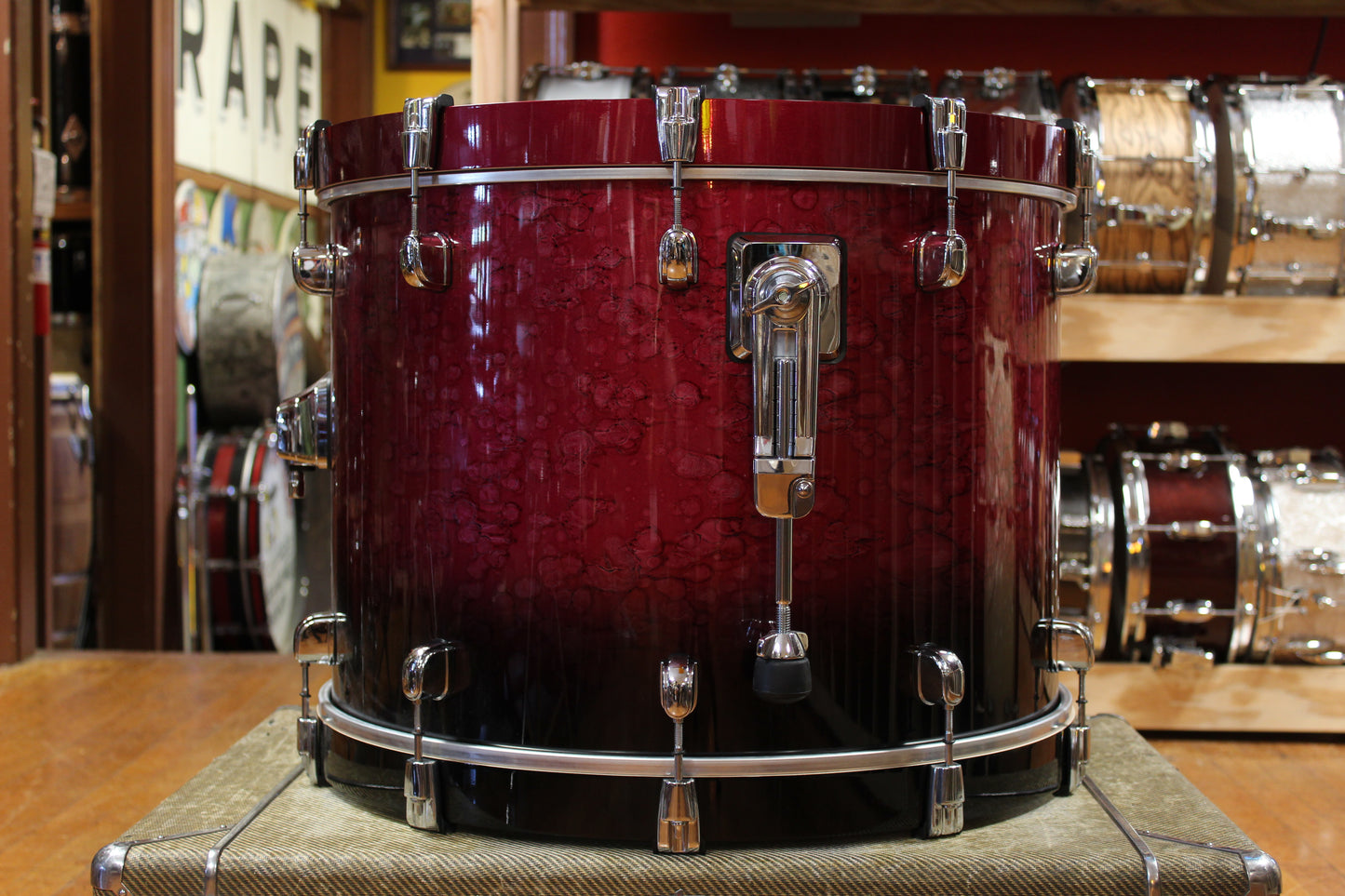 Tama Starclassic Walnut Birch Outfit in Molten Dark Raspberry Fade 16x22 8x10 9x12 14x16