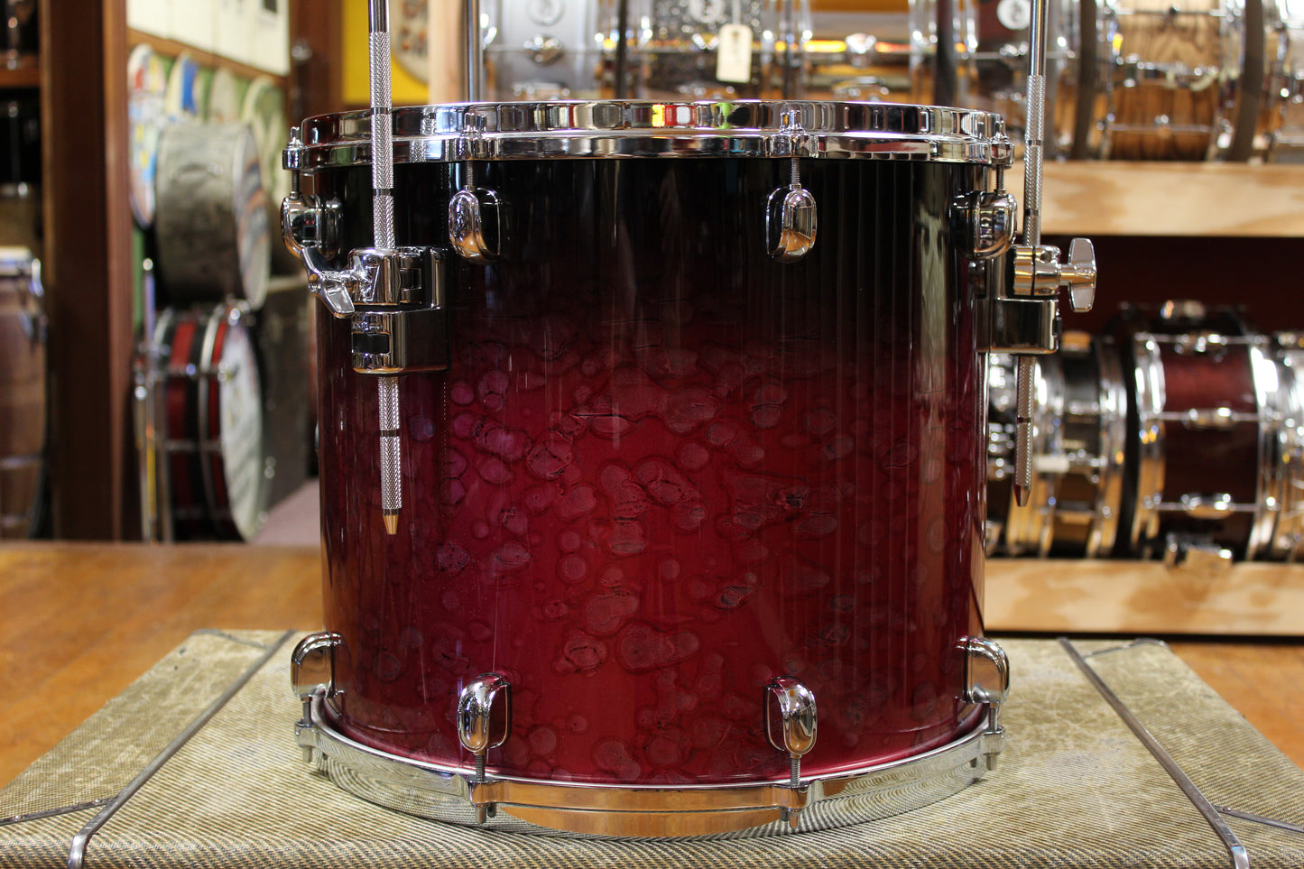Tama Starclassic Walnut Birch Outfit in Molten Dark Raspberry Fade 16x22 8x10 9x12 14x16