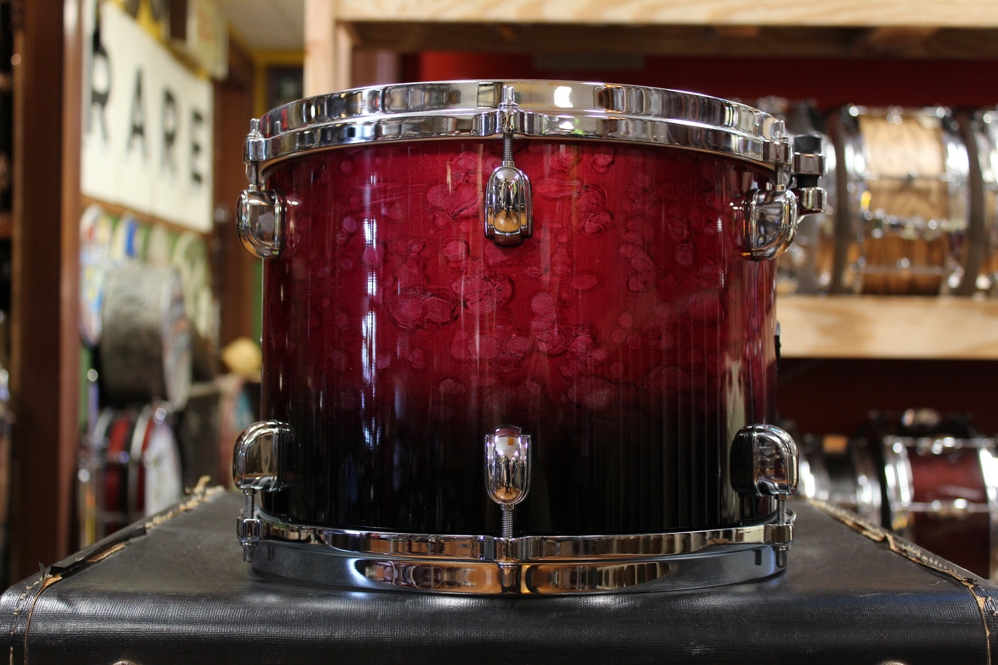Tama Starclassic Walnut Birch Outfit in Molten Dark Raspberry Fade 16x22 8x10 9x12 14x16