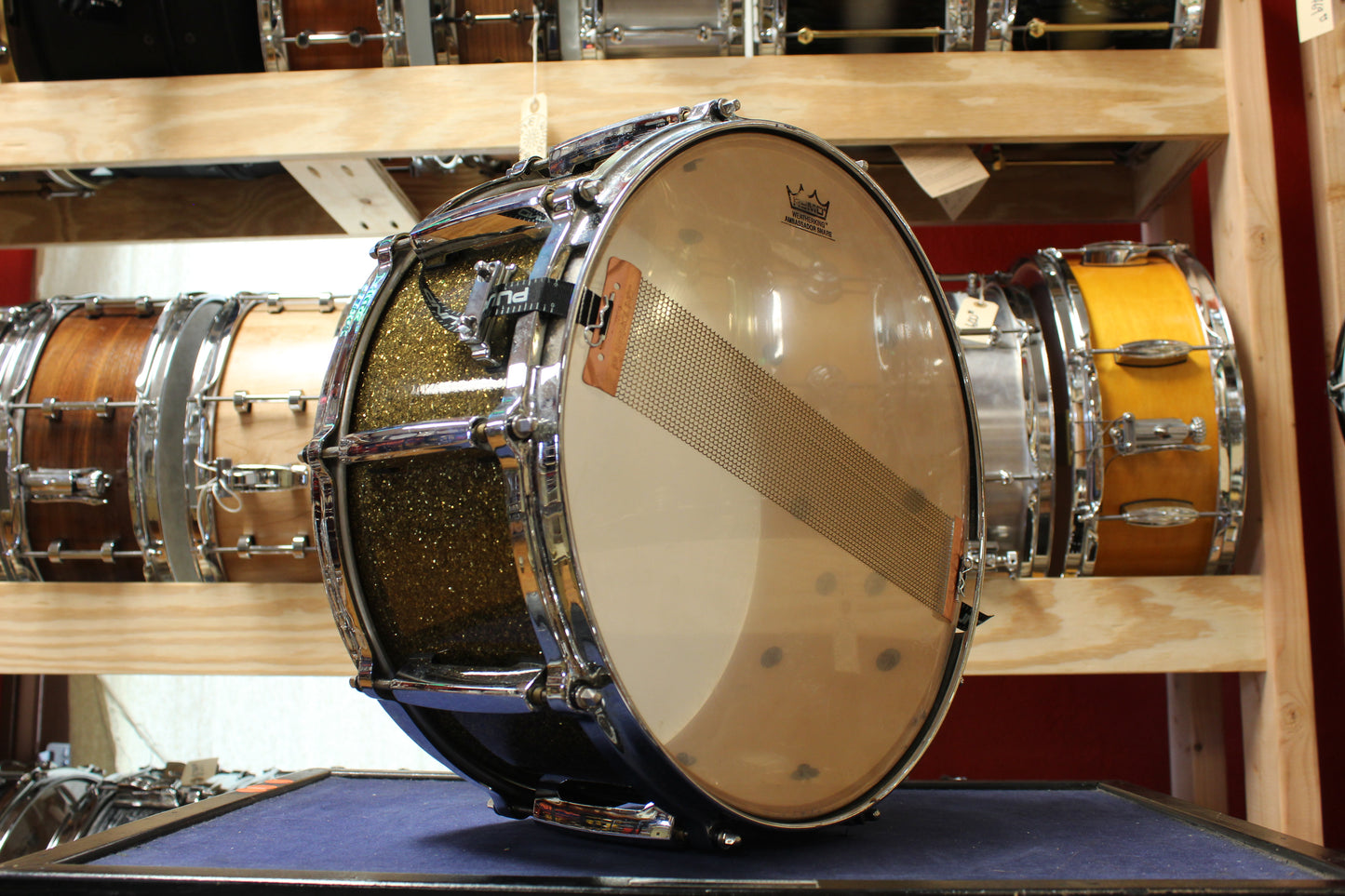 Pearl 6.5x14 Masters Studio Snare Drum in Bronze Sparkle
