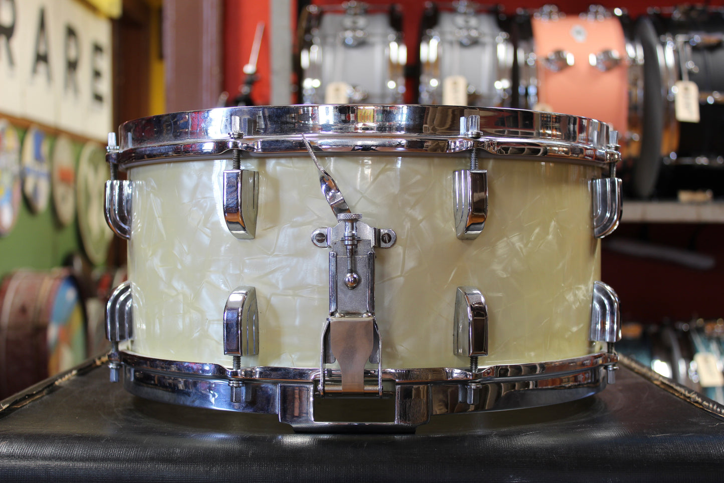 1950s Leedy and Ludwig 6.5x14 Snare Drum in White Marine Pearl