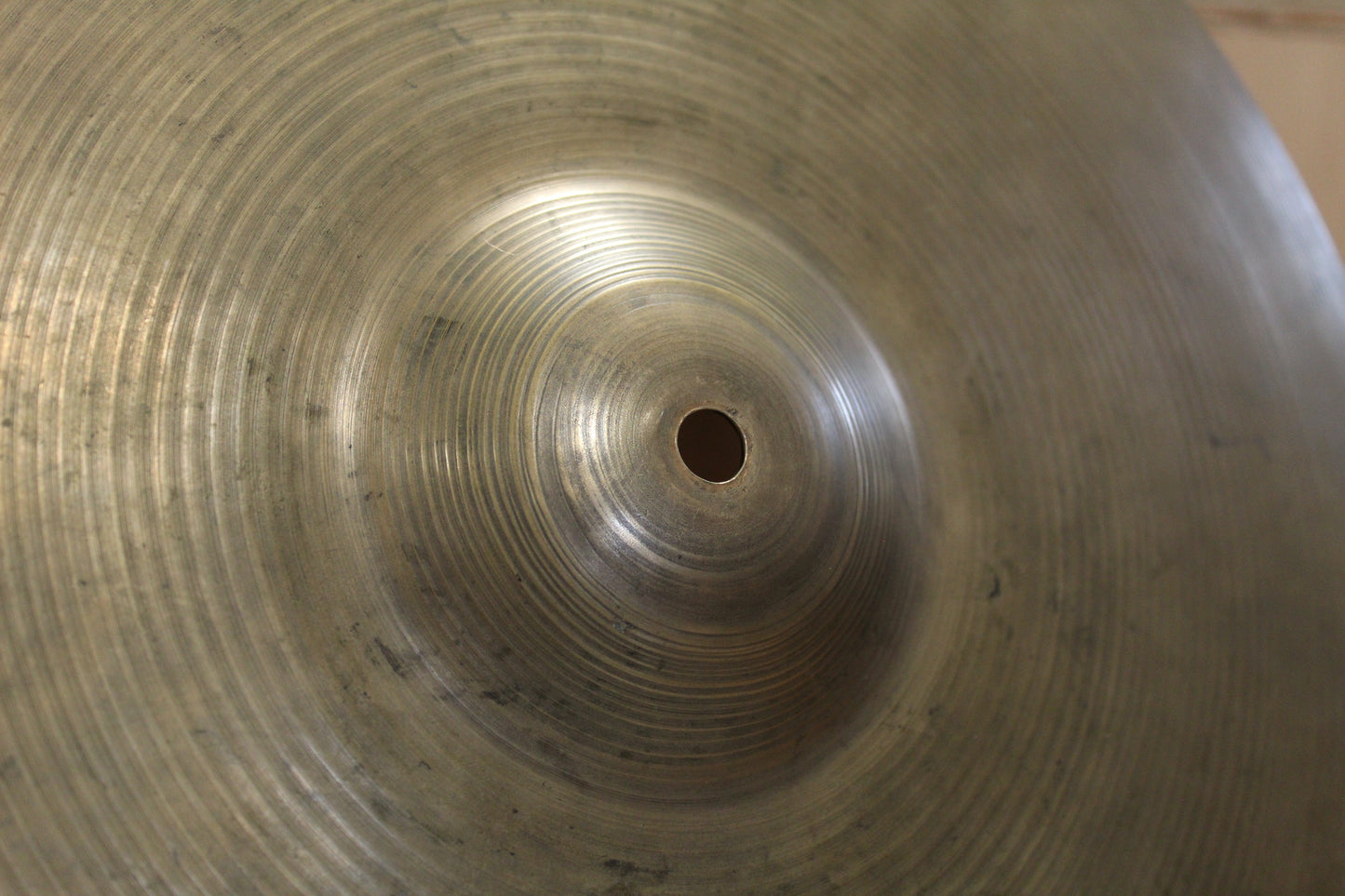 1940s A. Zildjian 14" Trans Stamp Single Hat 1247g
