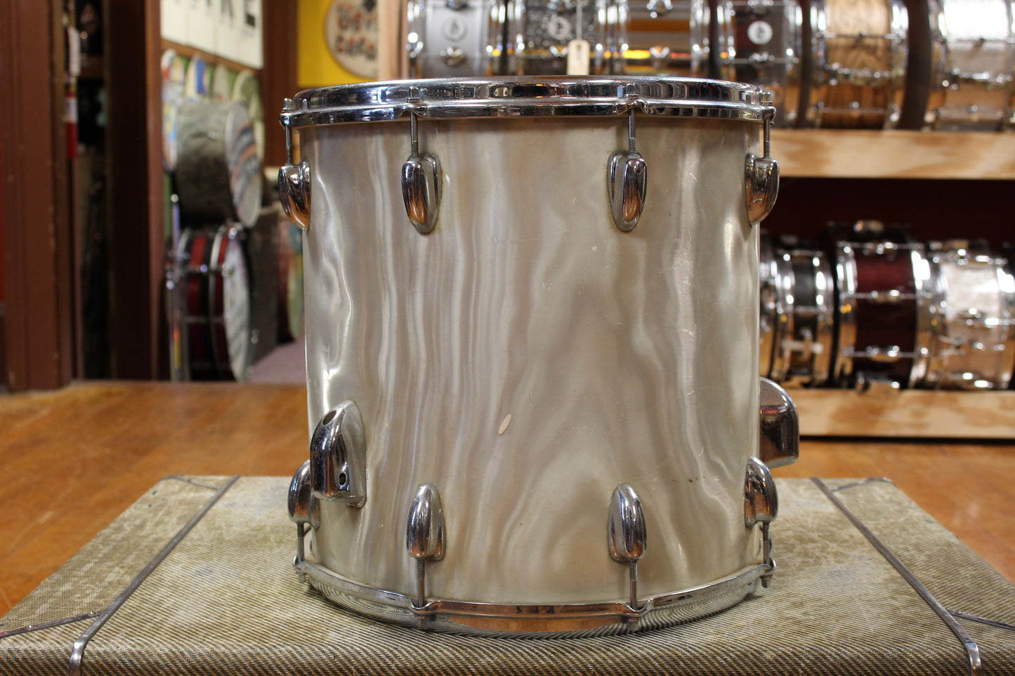 1960s Slingerland 14x14 Floor Tom in White Satin Flame Pearl