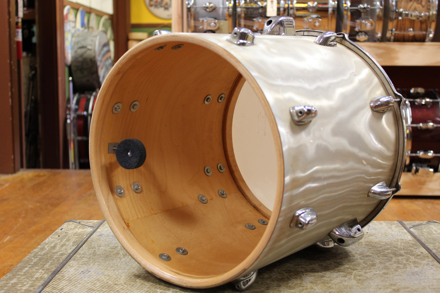 1960s Slingerland 14x14 Floor Tom in White Satin Flame Pearl