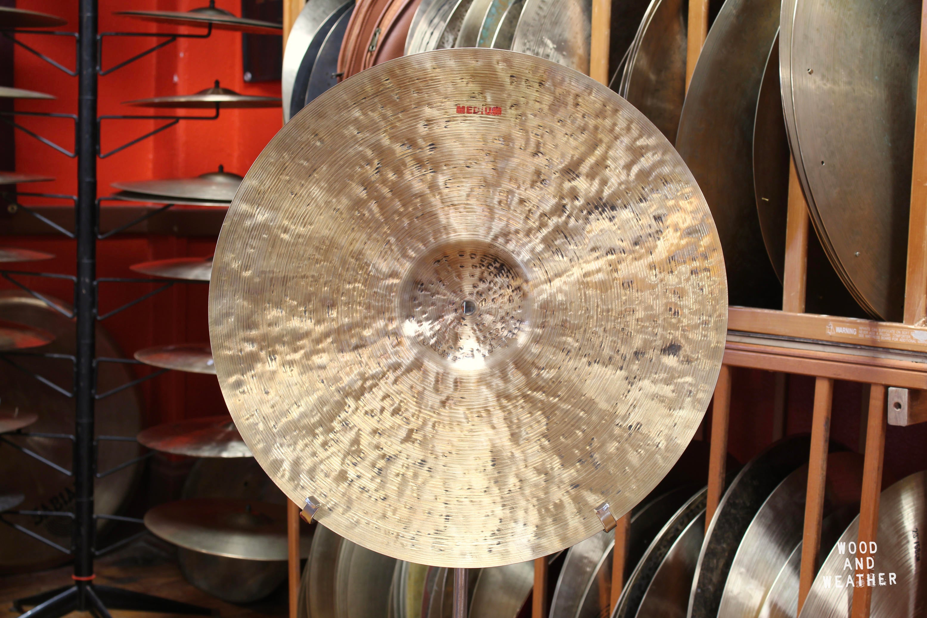 Istanbul／Agop 30th Anniversary Medium Ride 22 [2550g]【2024 かわゆく  トルコ・ファクトリー・ツアー選定品】