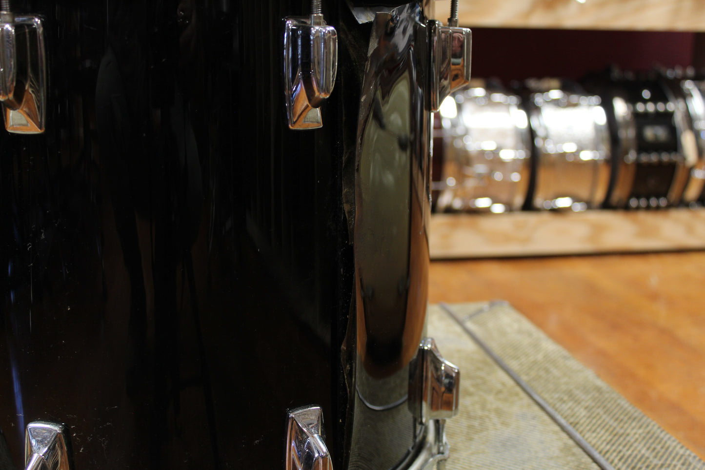 1980s Tama 13x14 Imperialstar Tom in Jet Black