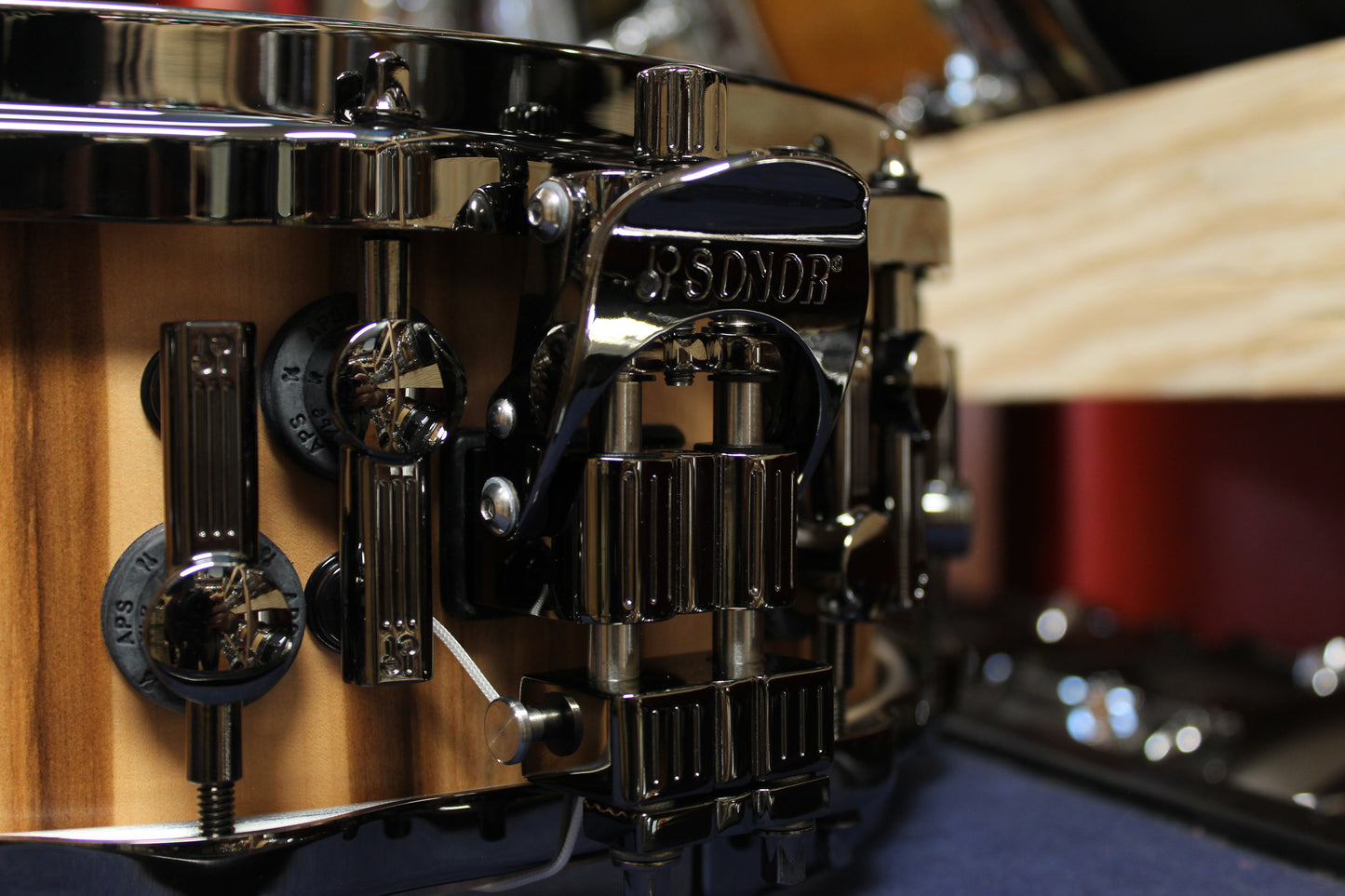 Sonor SQ2 Medium Beech Snare Drum in American Walnut Semi Gloss 5"x14"