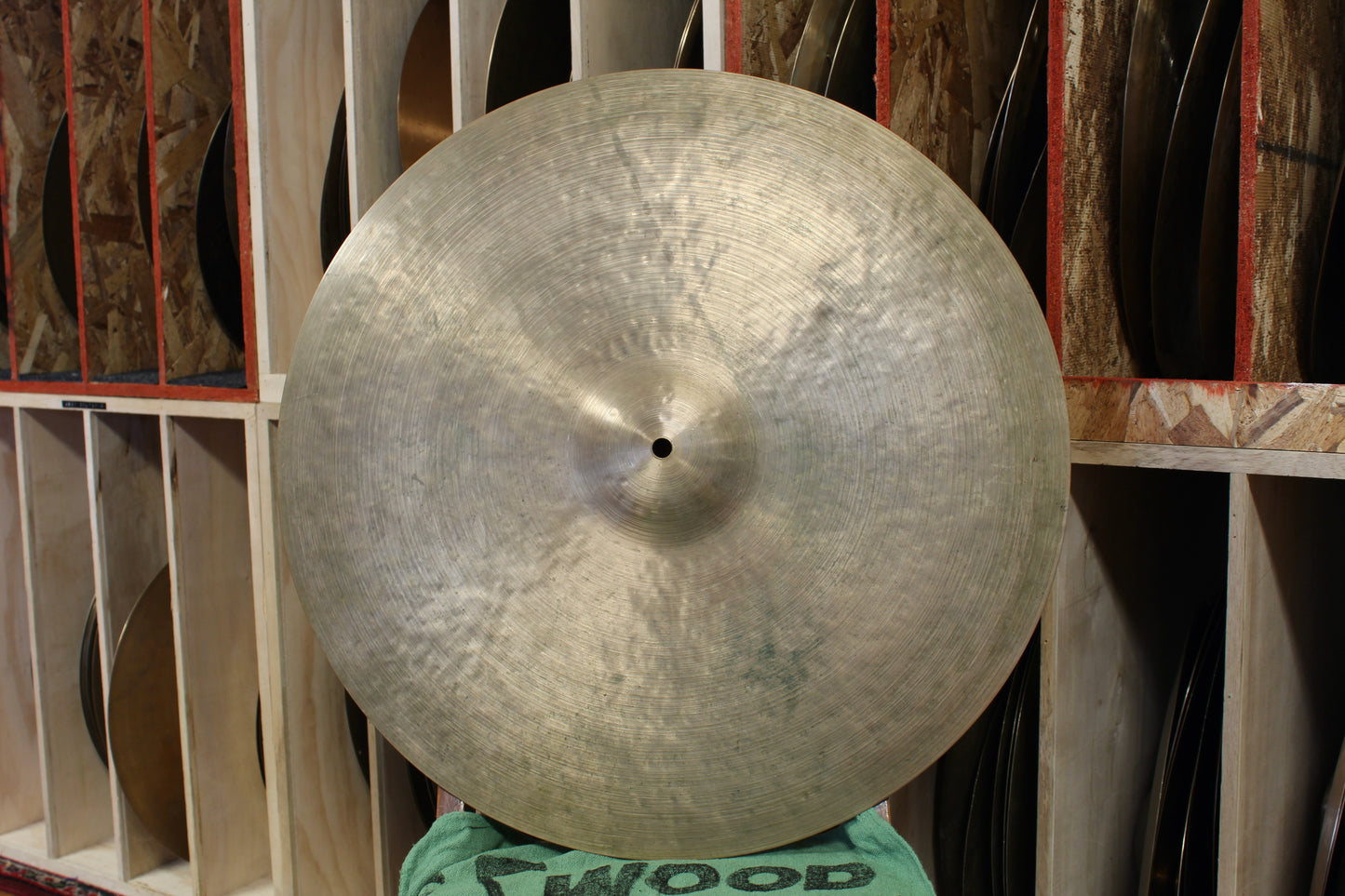 Nicky Moon 22" Ride 2625g - Used