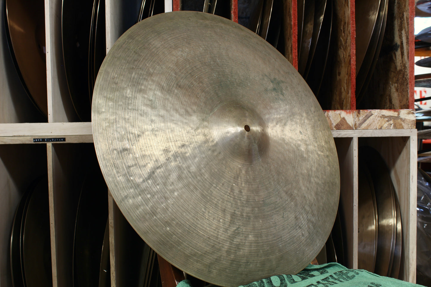 Nicky Moon 22" Ride 2625g - Used