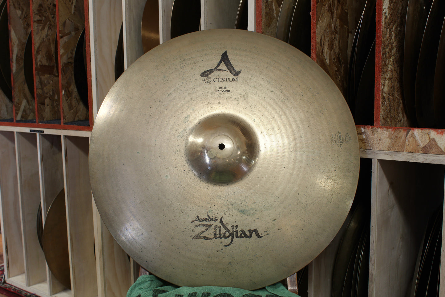Zildjian 22" A Custom Medium Ride 3160g - Used