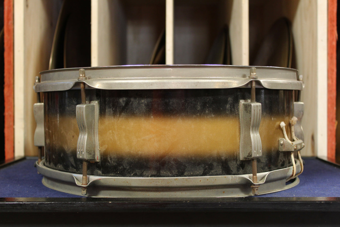 1960s Ludwig 5x14 Pioneer Snare Drum in Black and Gold Duco