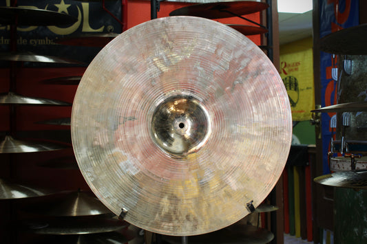 Wuhan 20" Western Medium Ride 2250g