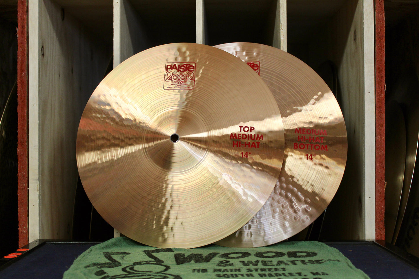 Paiste 14" 2002 Medium Hi-Hats 808/981g