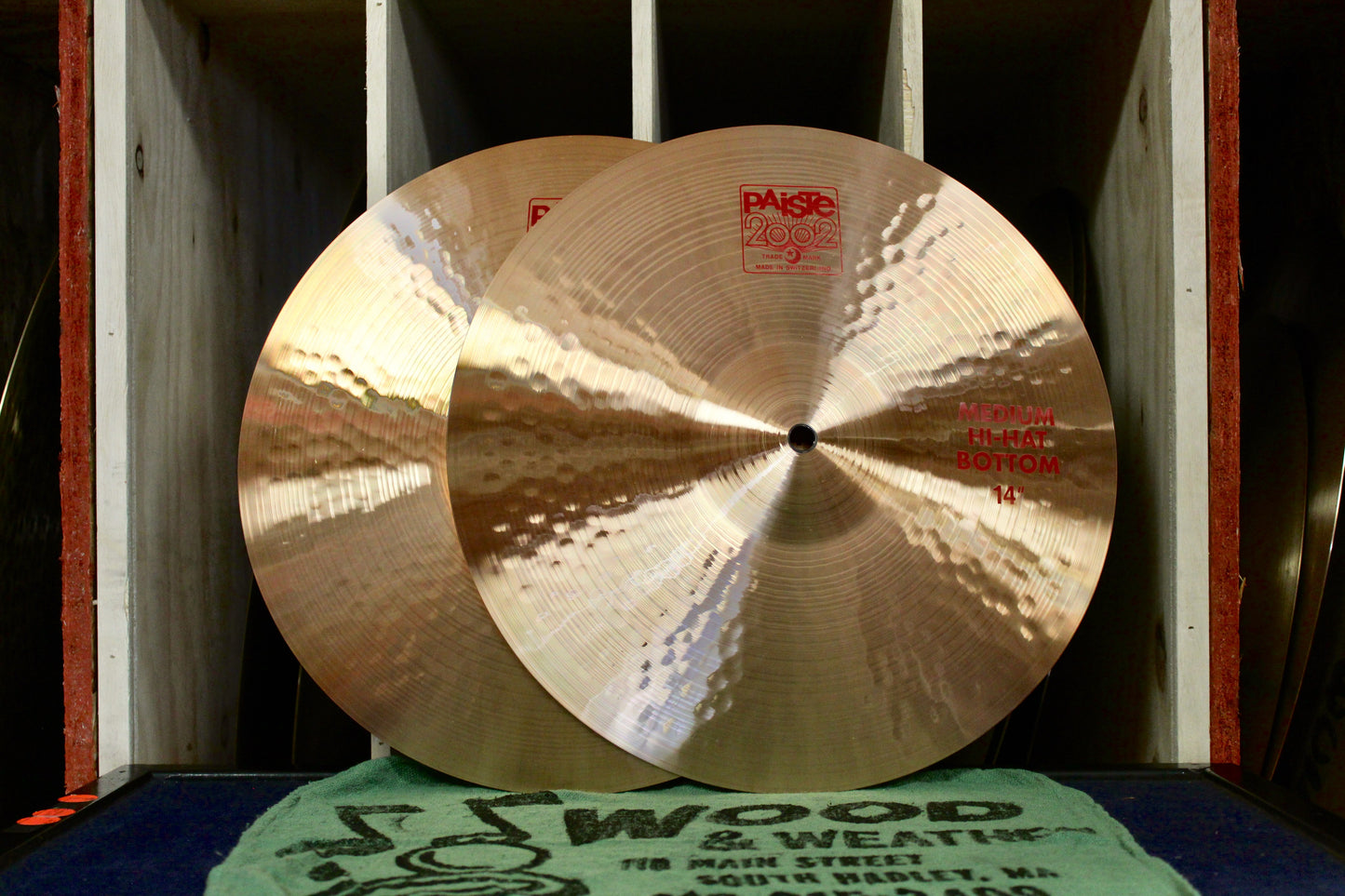 Paiste 14" 2002 Medium Hi-Hats 808/981g