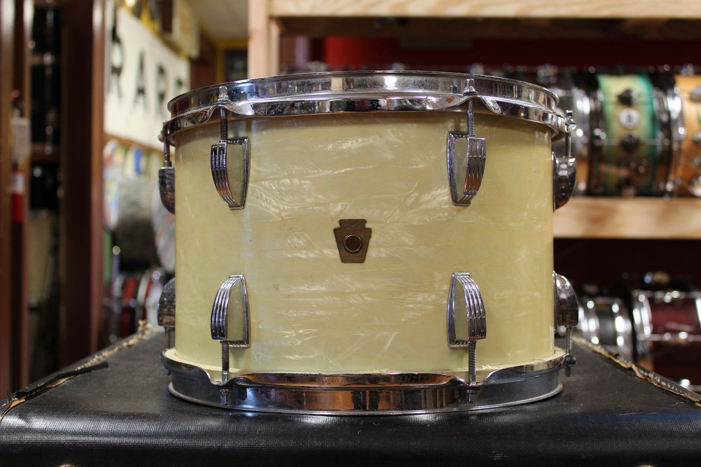 Early 1960s Ludwig 8x12 Tom Tom in White Marine Pearl