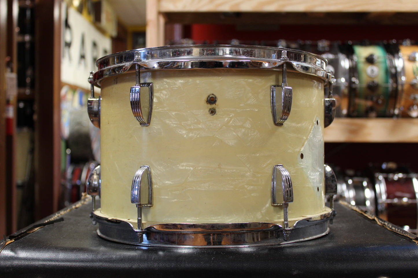 Early 1960s Ludwig 8x12 Tom Tom in White Marine Pearl