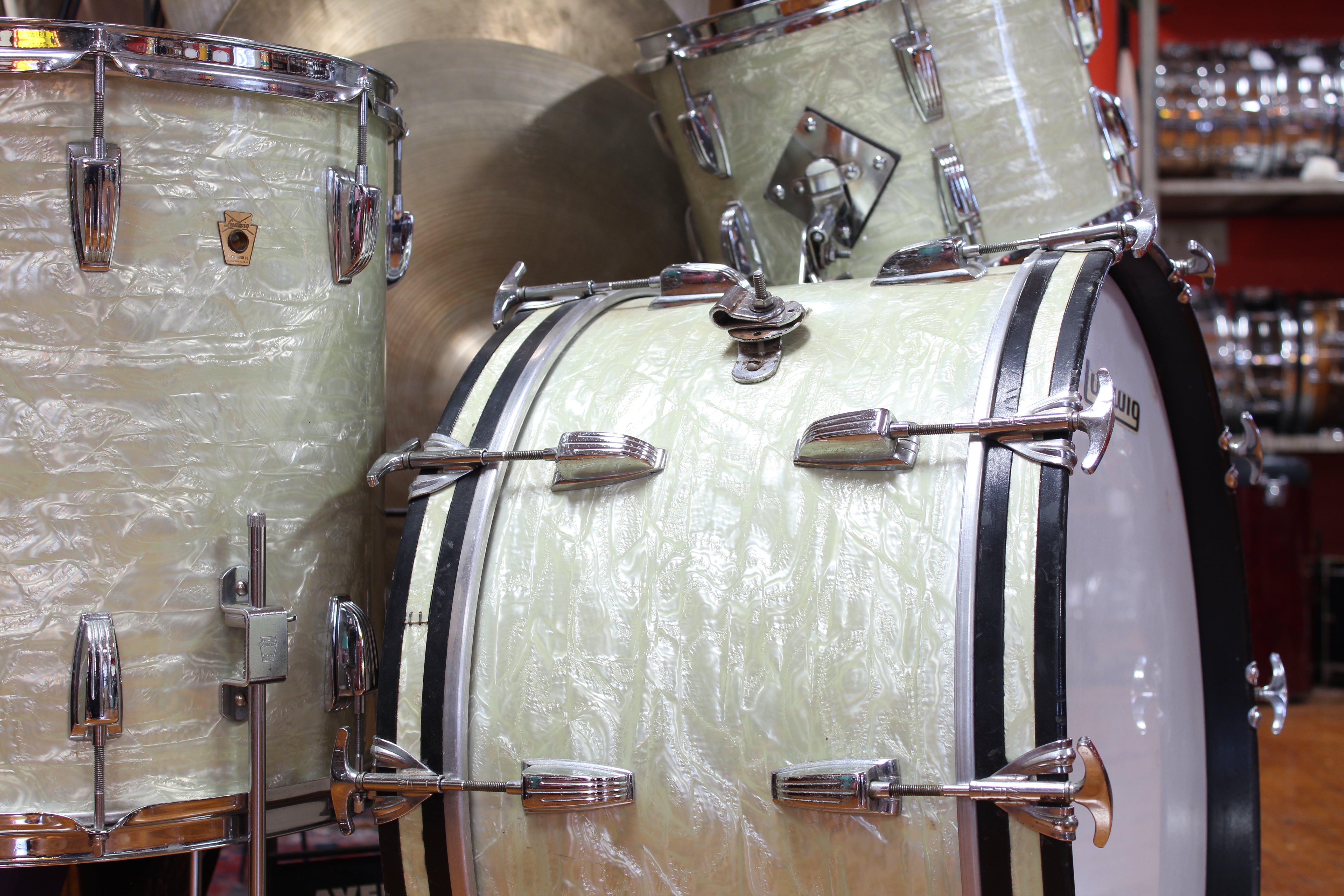 Años 50 WFL / Ludwig New Yorker en blancoAños 50 WFL / Ludwig New Yorker en blanco  