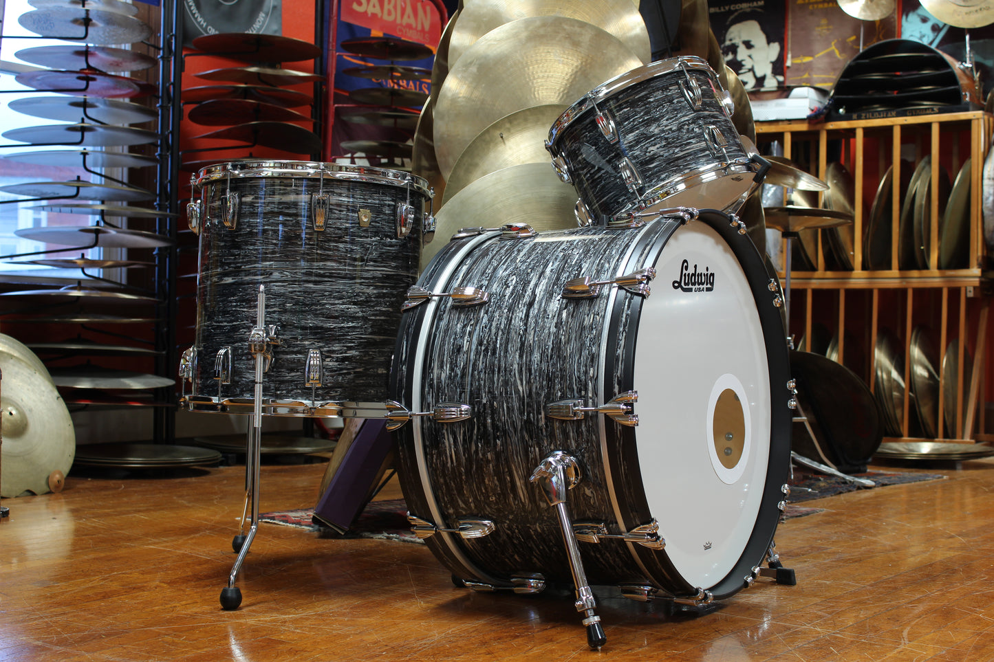 2020 Ludwig Classic Maple in Black Oyster Pearl 14x24 16x16 9x13