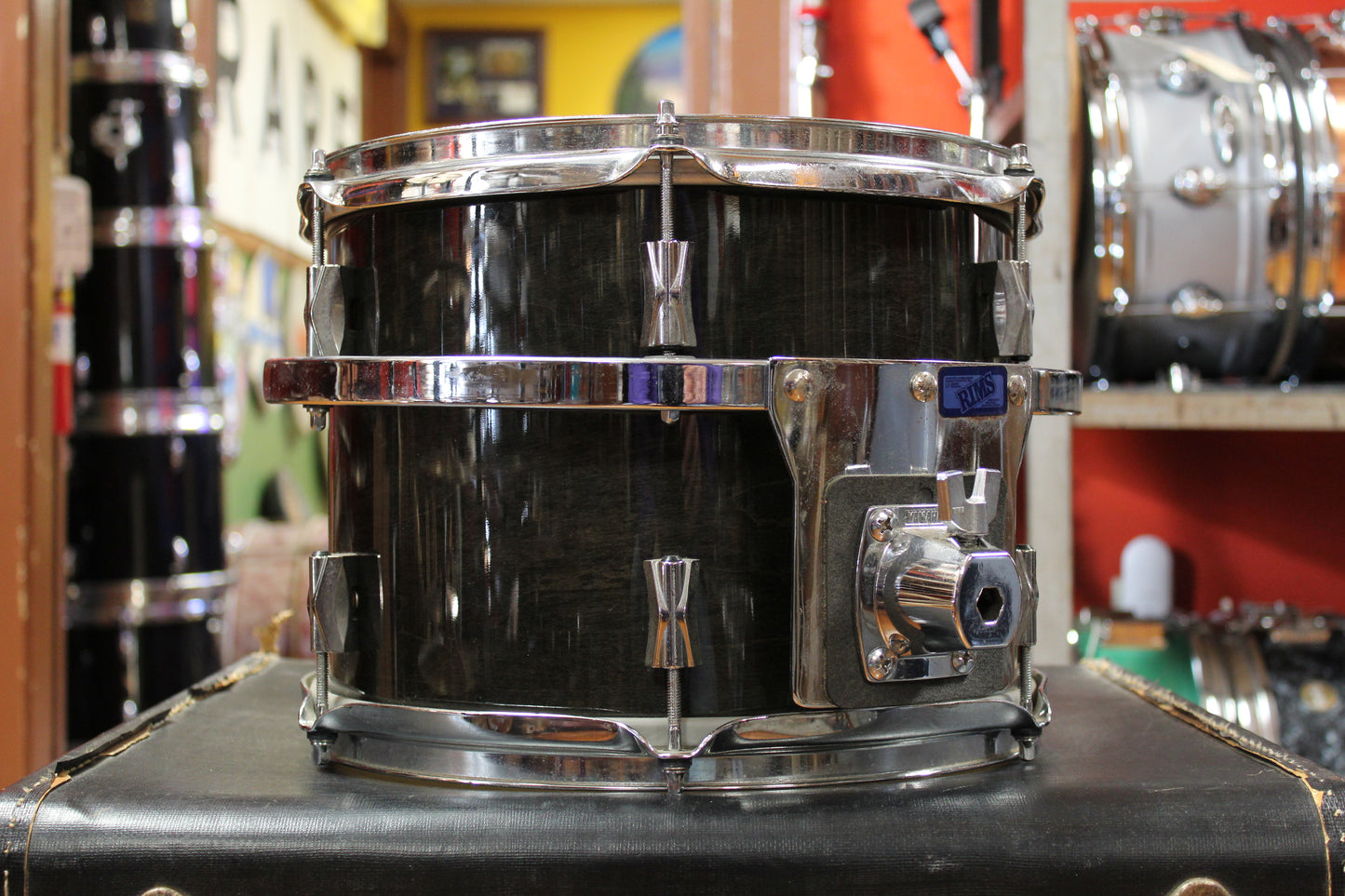 Noble and Cooley 9x12 CD Maple Tom in Blackwash Gloss
