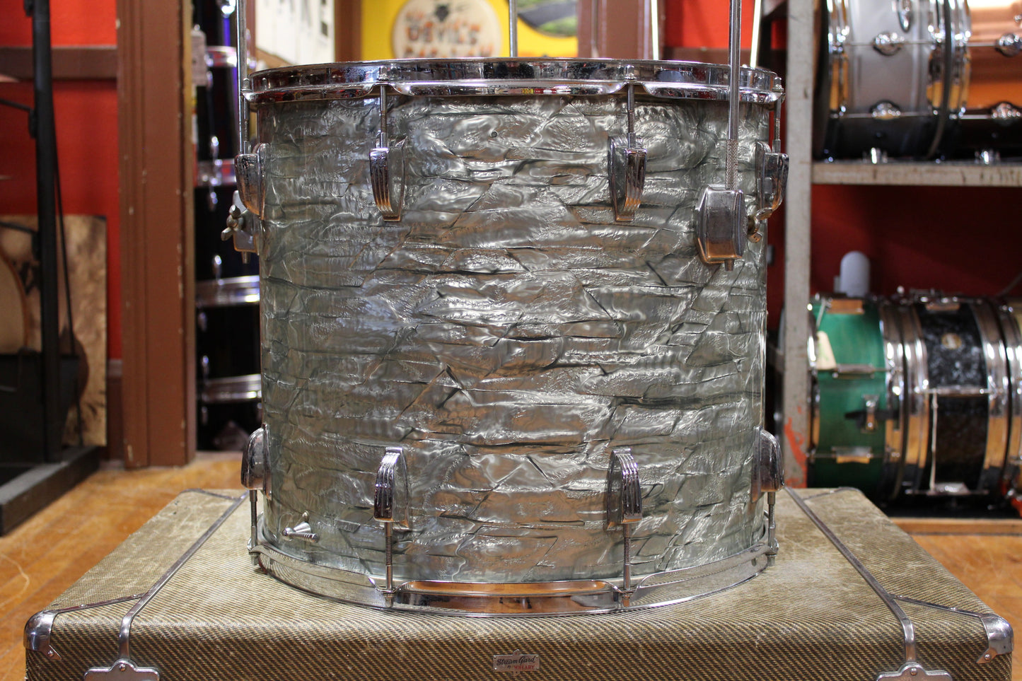 1960s Ludwig 16x18 Floor Tom in Sky Blue Pearl