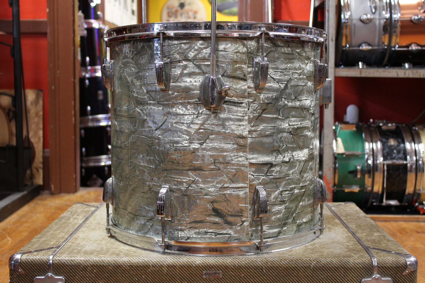 1960s Ludwig 16x18 Floor Tom in Sky Blue Pearl