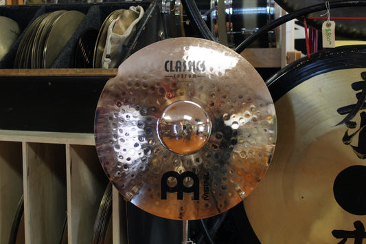 Used Meinl 18" Classics Custom Medium Crash 1443g - REPAIRED