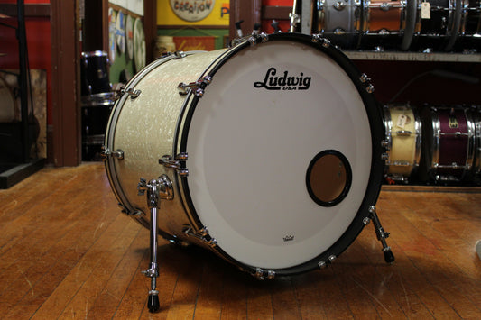 Ludwig Classic Maple Outfit in White Marine Pearl 18x22 8x10 9x12 16x16