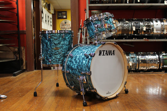Tama Starclassic Walnut Birch Outfit in Turquoise Pearl 14x20 8x12 14x14