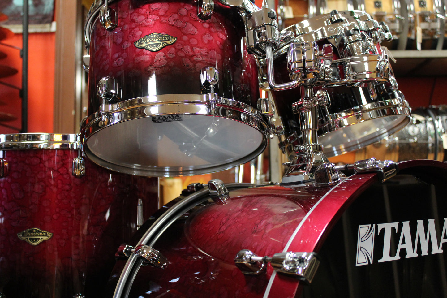 Tama Starclassic Walnut Birch Outfit in Molten Dark Raspberry Fade 16x22 8x10 9x12 14x16