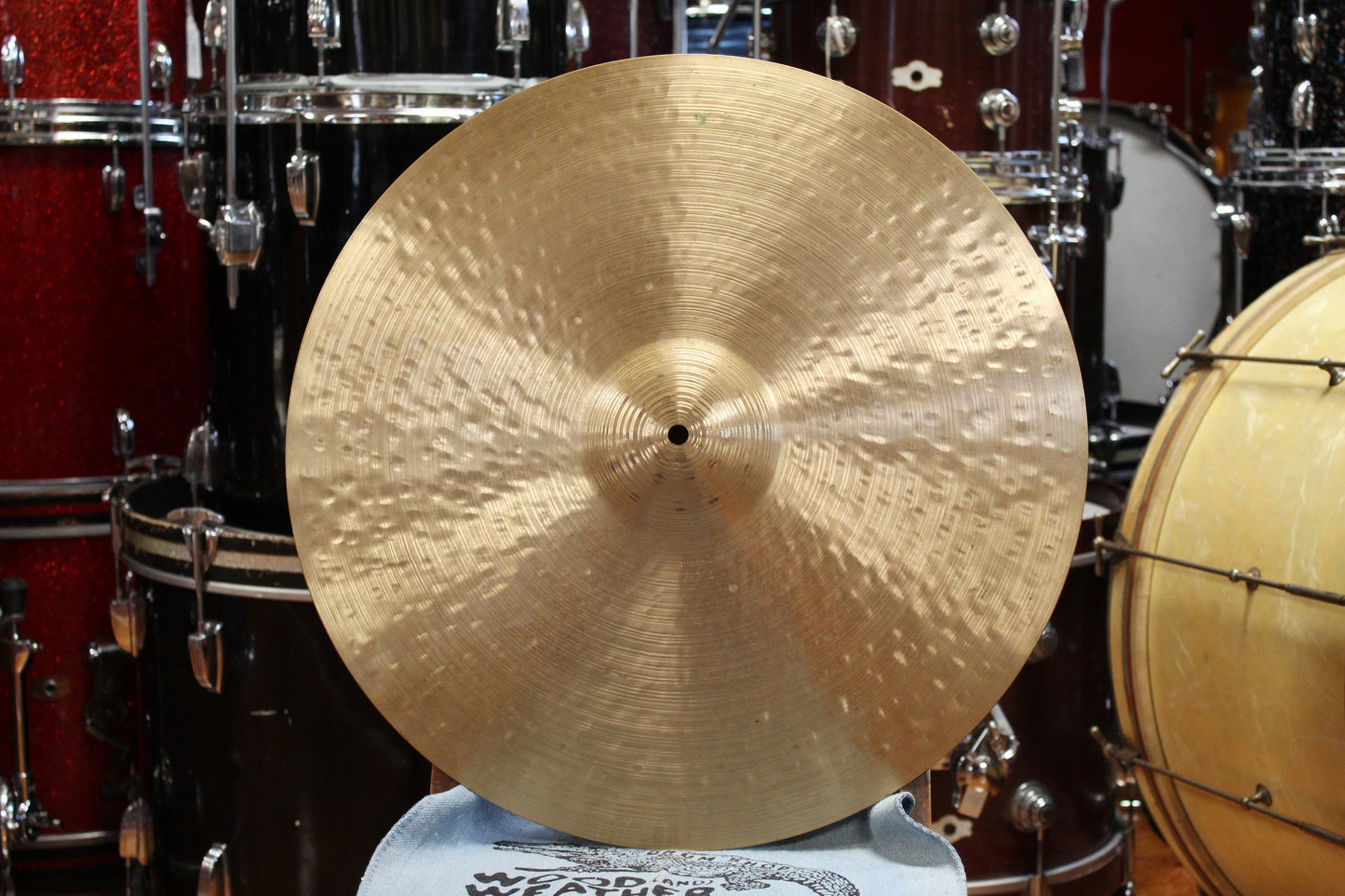 1997 Paiste 20" Signature Medium Light Ride 2130g