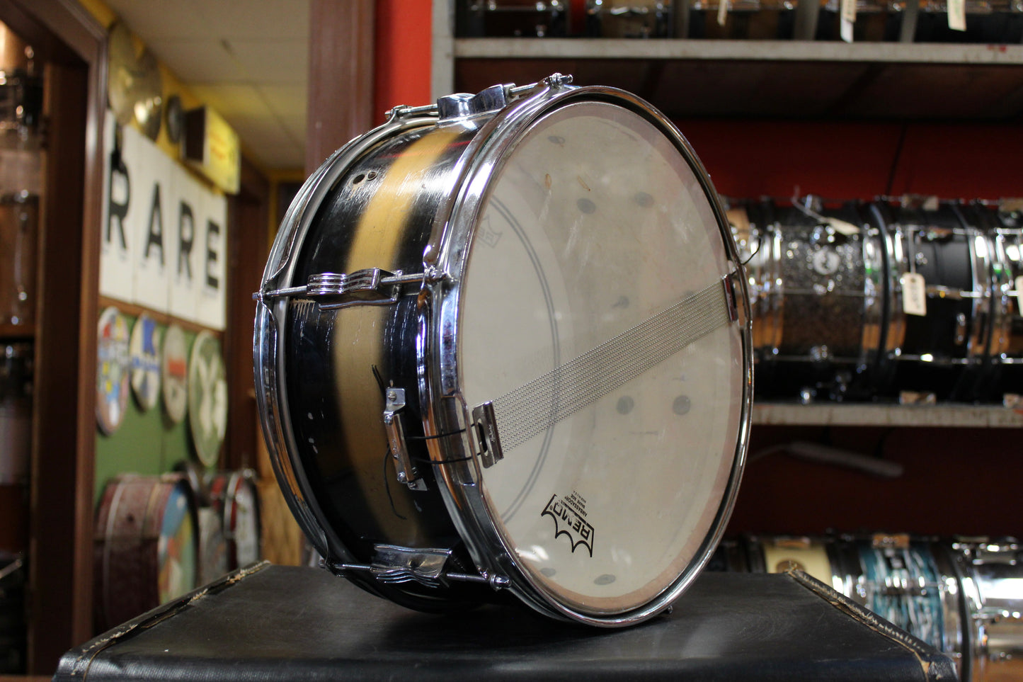 1962 Ludwig Pioneer 6.5x14 Snare Drum in Black & Gold Duco